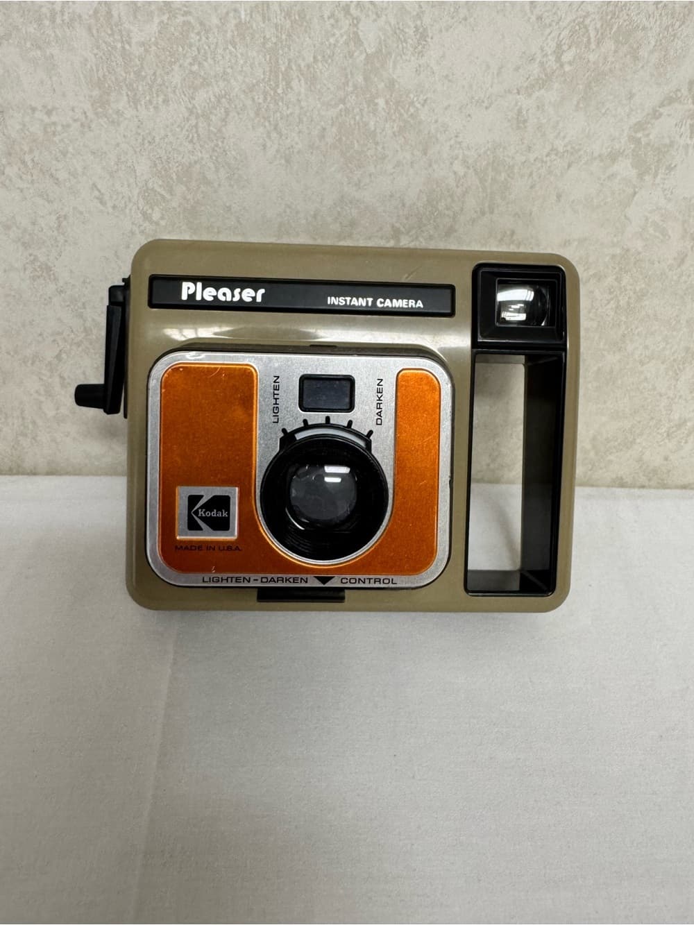 Vintage Kodak Pleaser Instant Hand Held Camera